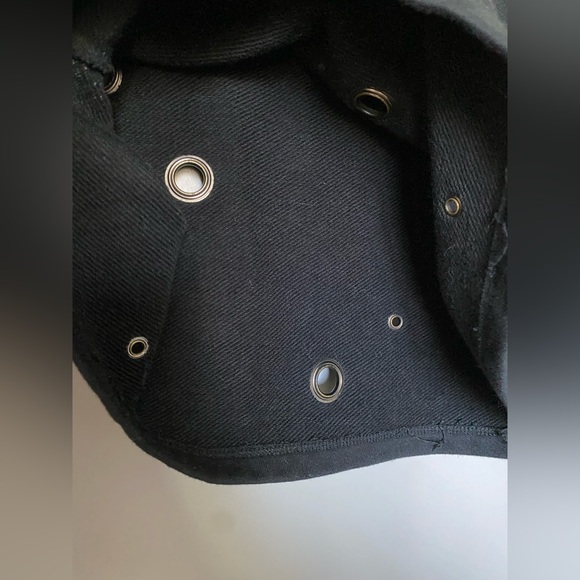 ALO cadence grommet black sweater - Picture 5 of 6